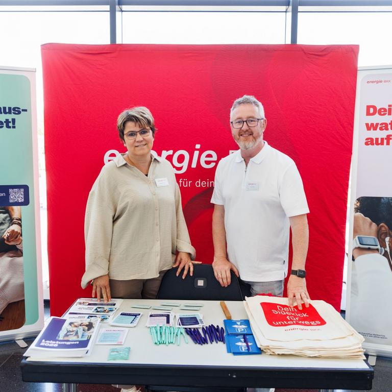 Mitarbeiter der BKK Energie an Ihrem Messestand auf unseren IPAA-Schulungstagen 2026